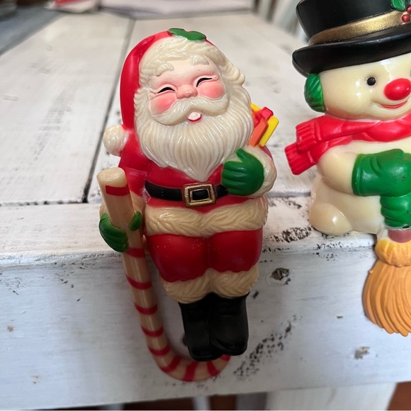 Vintage Festive Santa and Snowman Holiday stocking hangers - Picture 3 of 9